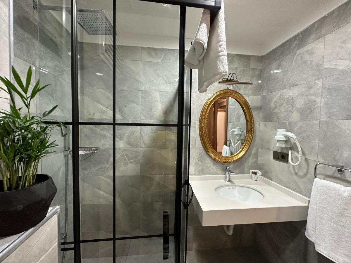 H&L Suites Provincia di Provincia di Istanbul Esterno foto