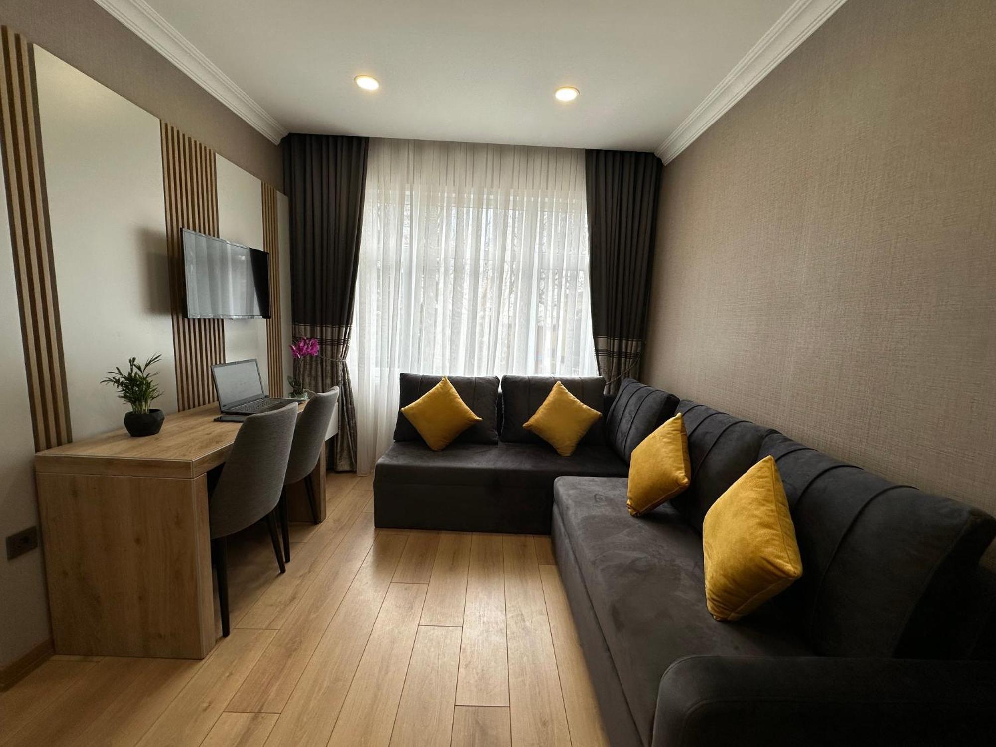 H&L Suites Provincia di Provincia di Istanbul Esterno foto