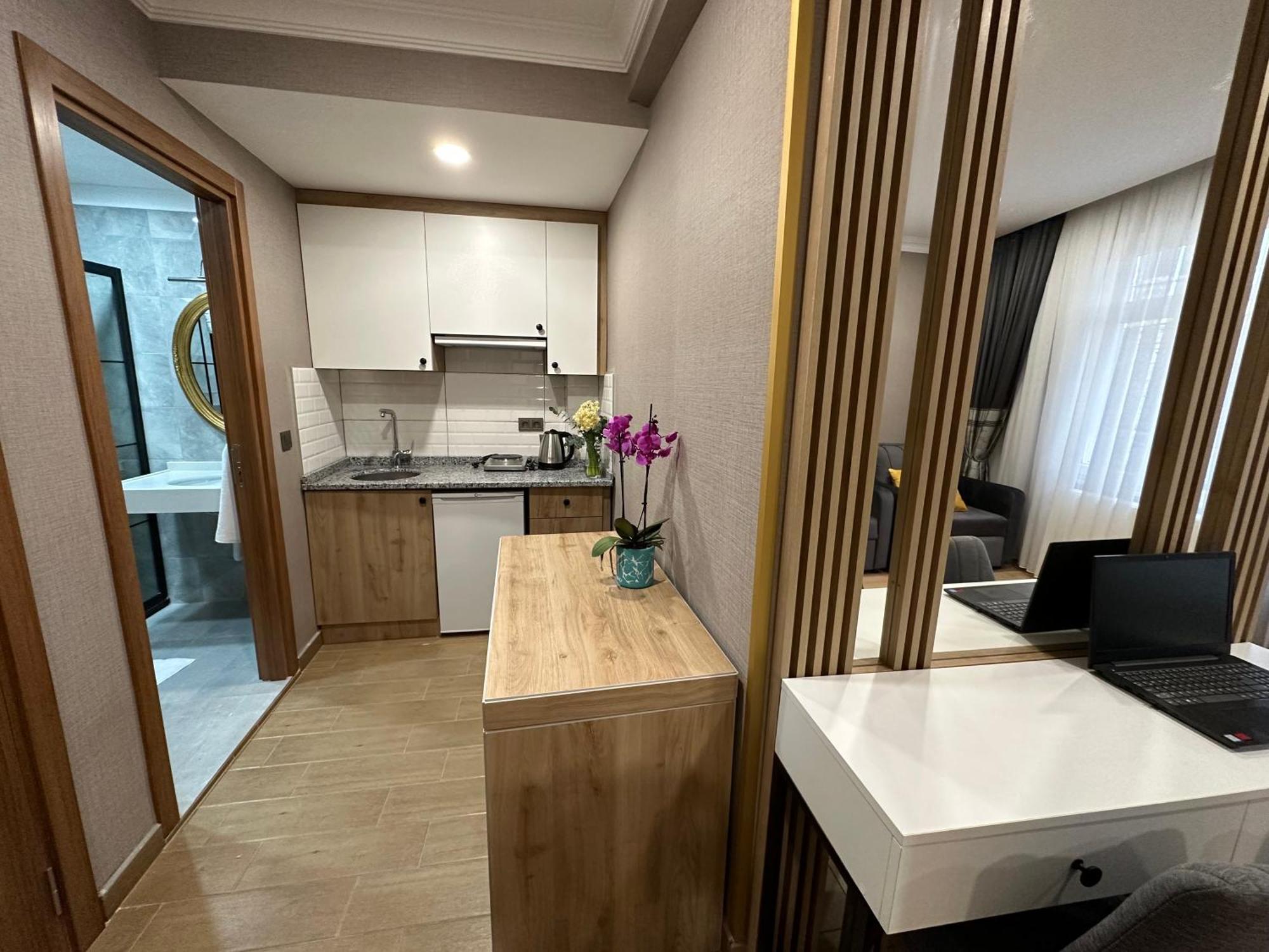 H&L Suites Provincia di Provincia di Istanbul Esterno foto